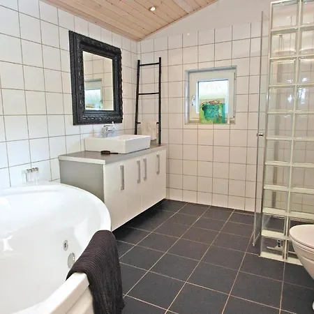 Vakantiehuis Holiday 18